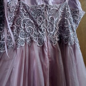 Gown rose color gown size 10 it's in the pink family